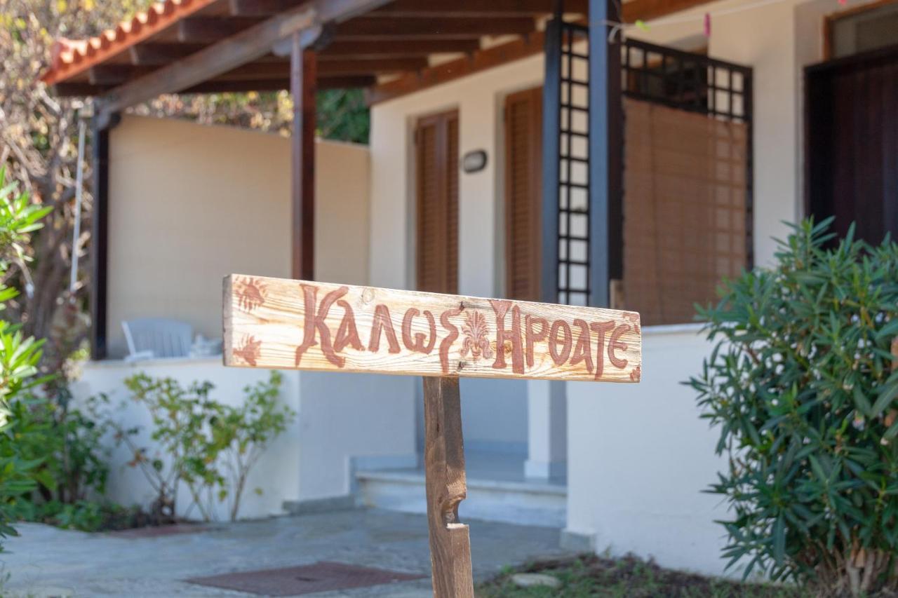 Athina Apartments Palaiopoli  Esterno foto