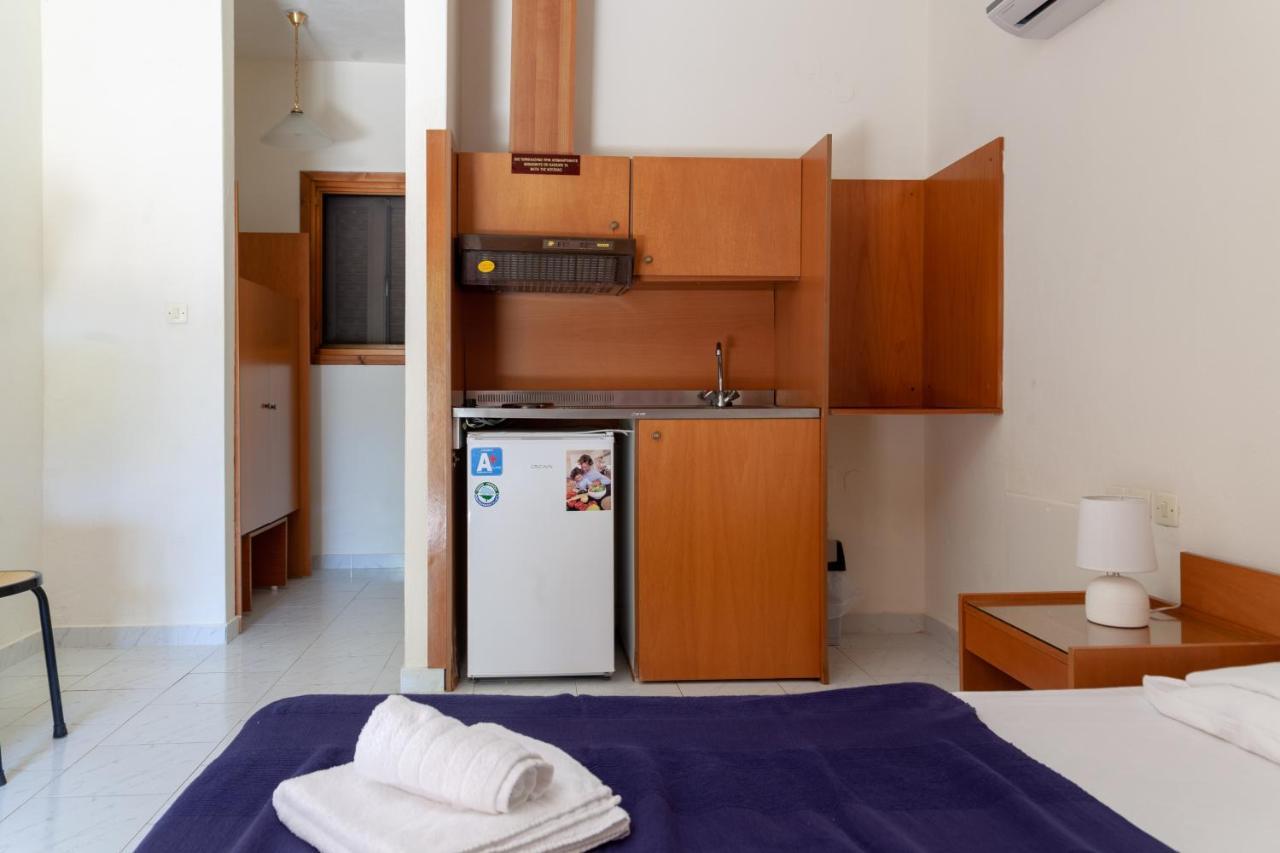 Athina Apartments Palaiopoli  Esterno foto